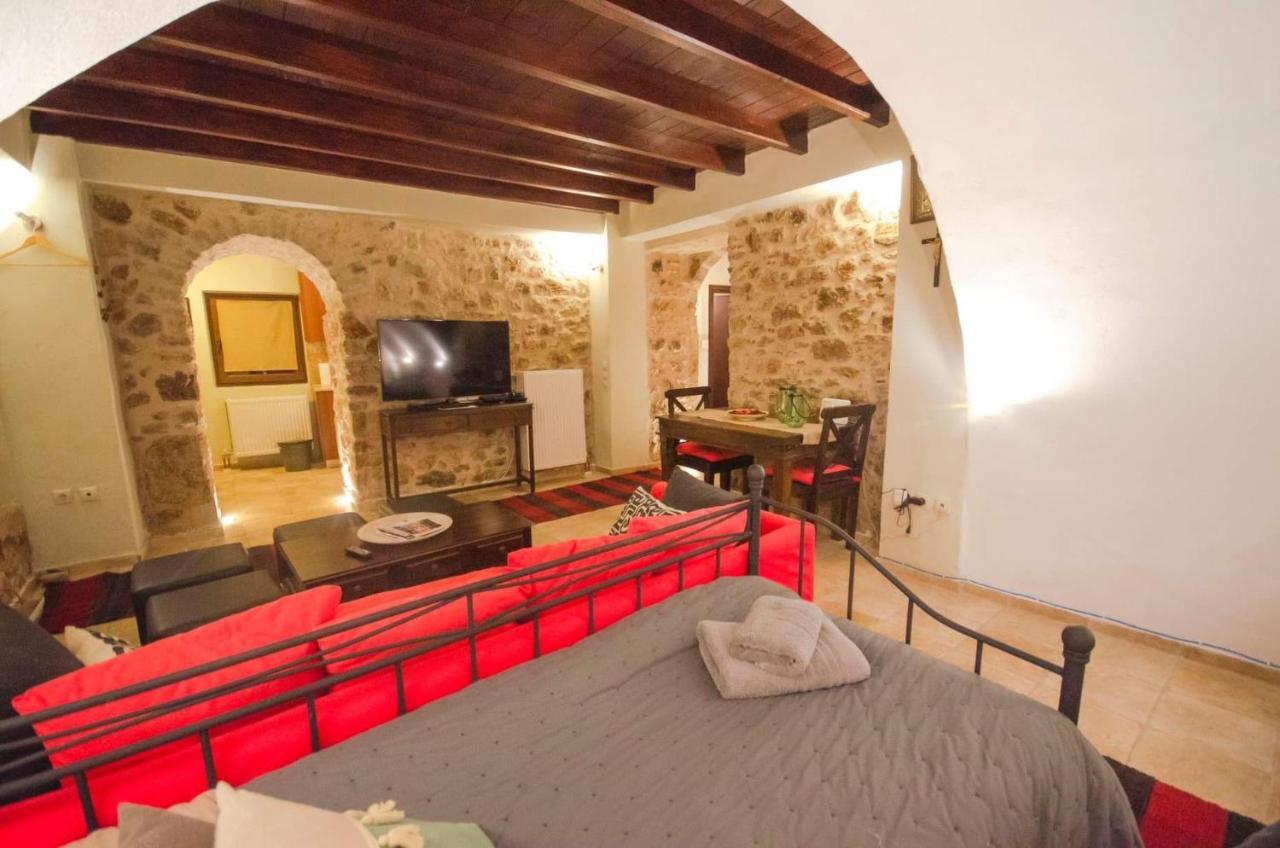 Villa Malevi Dimitsana Luaran gambar
