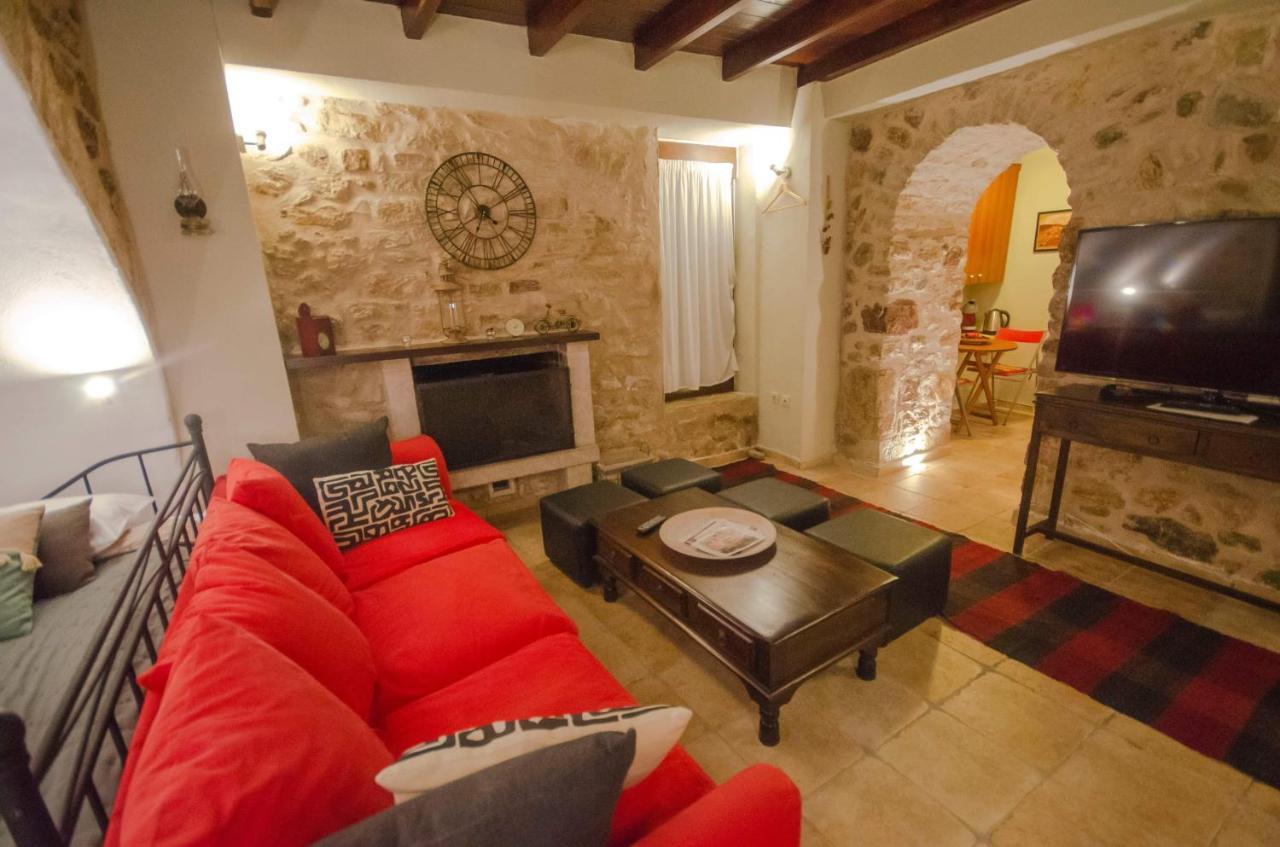 Villa Malevi Dimitsana Luaran gambar