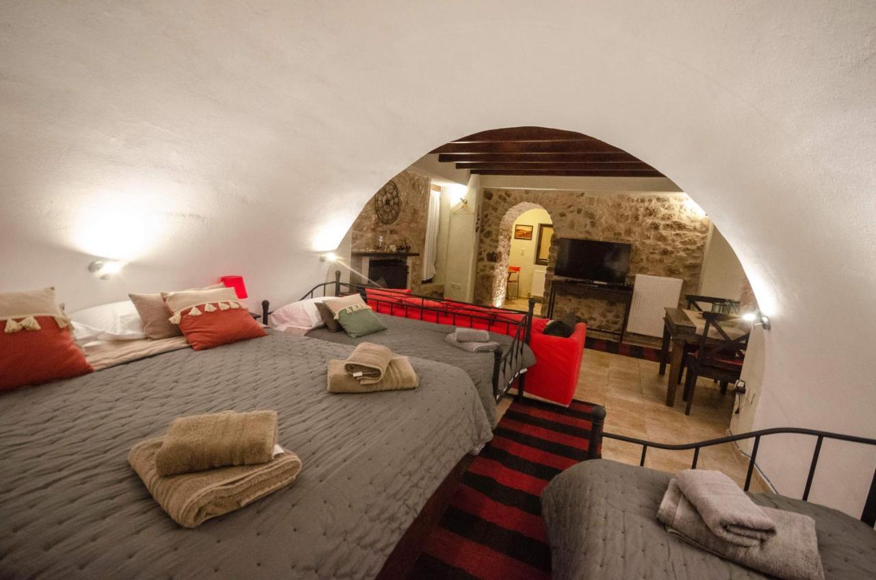 Villa Malevi Dimitsana Luaran gambar